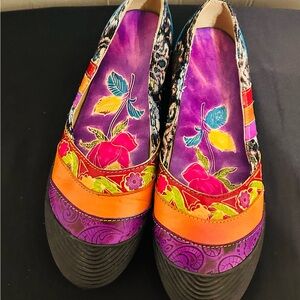 Soffia Abstract Hand Painted Leather Flats Size 9/9.5